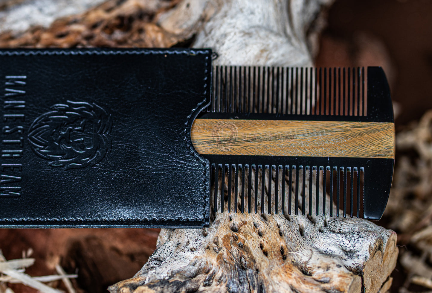 Ox-horn & Sandalwood Dual-Action Beard Comb with Black PU Pouch